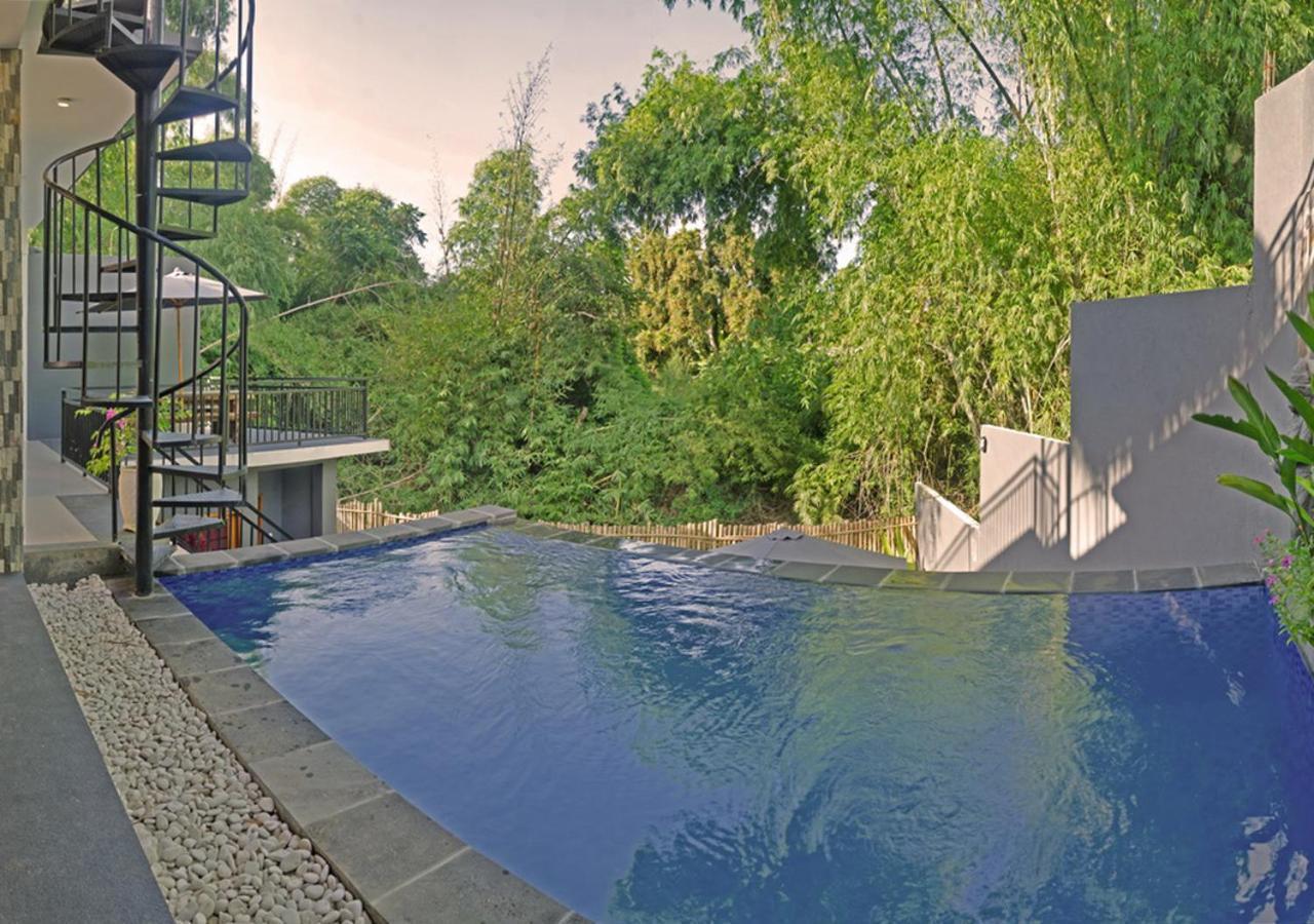 Villa Manayasa 罗威那 外观 照片