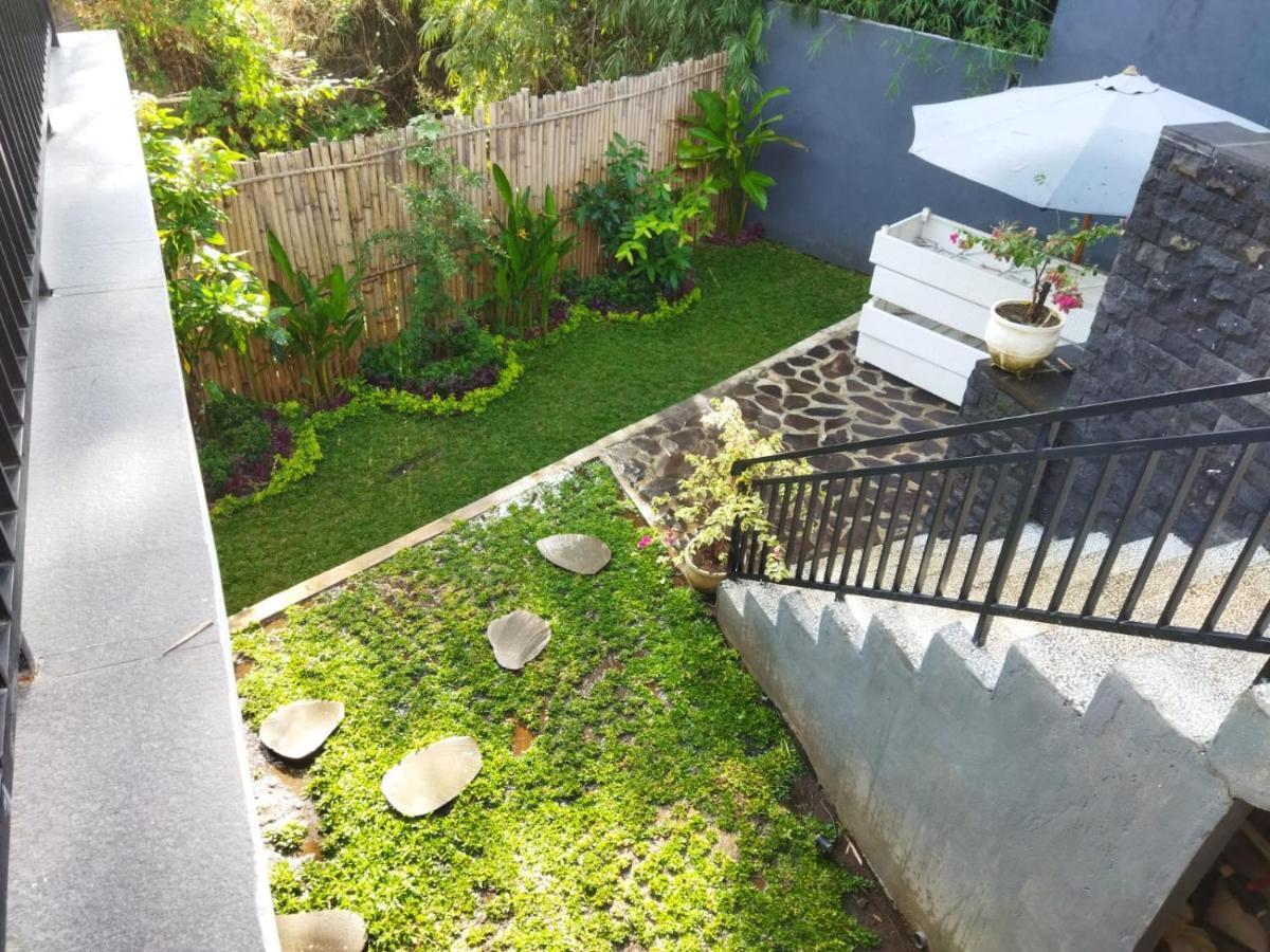 Villa Manayasa 罗威那 外观 照片